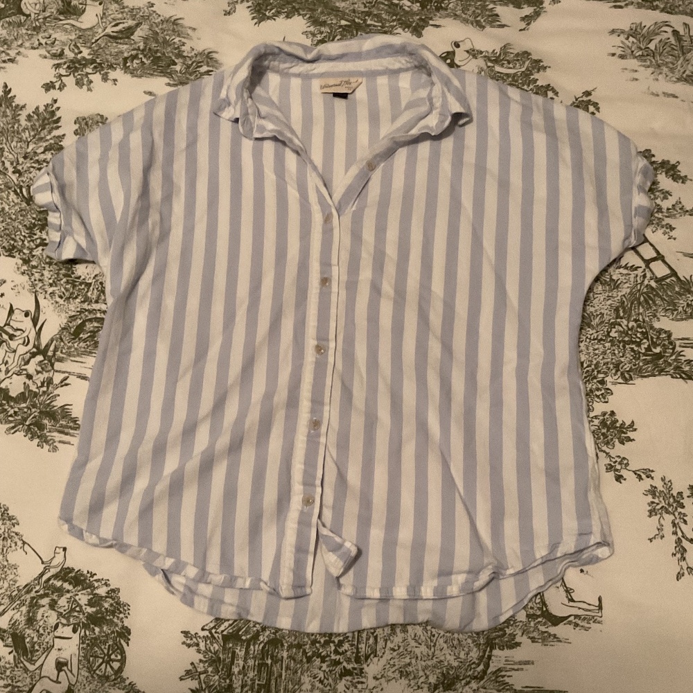 Striped button down blouse from Universal Thread, size Small